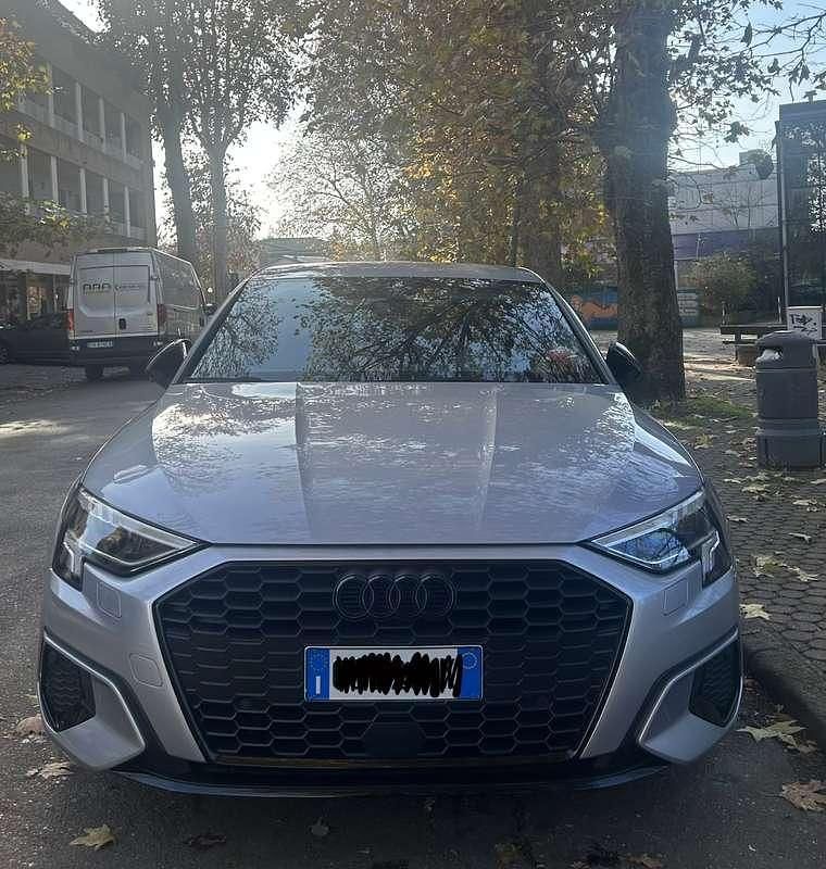 Grigio Usata 2020 Audi A3 Advanced Tre volumi | 25.000 € (Molto cara) - Immagine 1/4