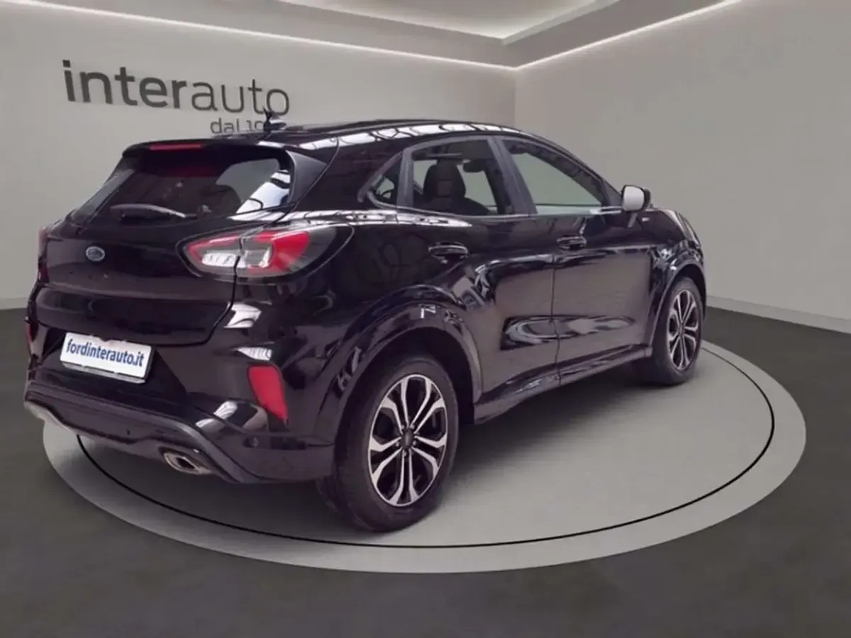Usata Ford Puma ST-Line 124 CV (91 kW) 2023 Agate black SUV