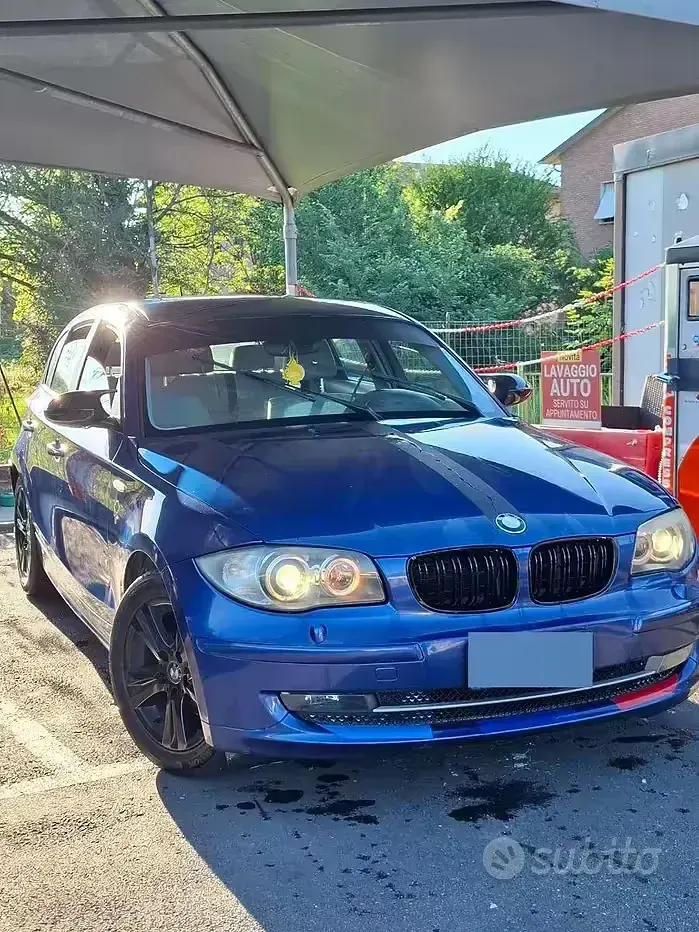 Usata BMW 118 143 CV (105 kW) 2007 Bluazzurro Utilitaria
