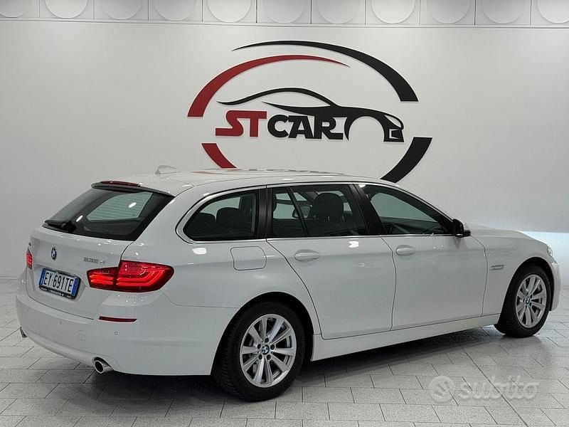 Usata BMW 535 Comfort Edition 313 CV (230 kW) 2015 Bianco Station wagon