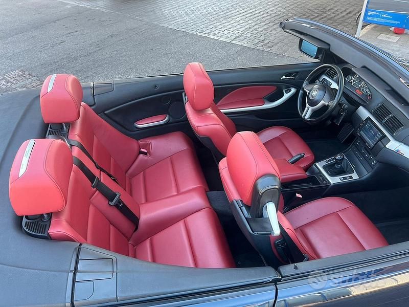 Usata BMW 318 Cabriolet 143 CV (105 kW) 2003 Blu Cabrio
