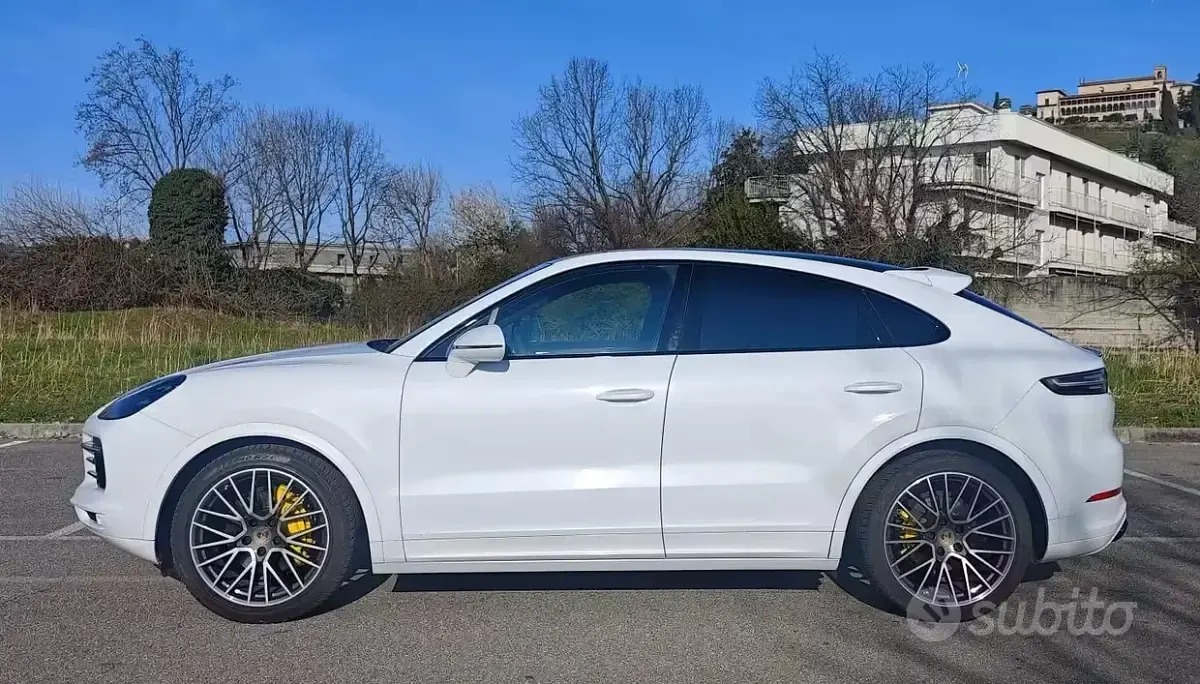 Usata Porsche Cayenne 340 CV (250 kW) 2020 Bianco SUV
