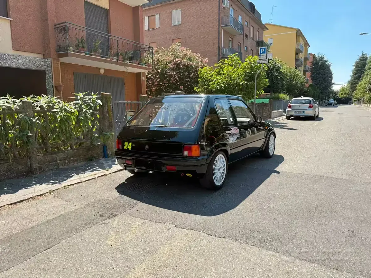 Usata Peugeot 205 101 CV (74 kW) 1988 Berlina