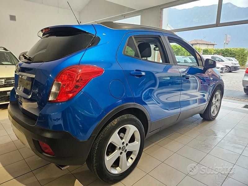 Usata Opel Mokka Cosmo 115 CV (84 kW) 2013 Blu SUV