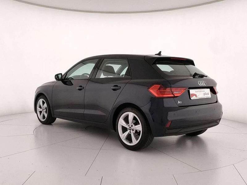 Usata Audi A1 Sportback Admired 110 CV (80 kW) 2022 Blu firmamento metallizzato Utilitaria