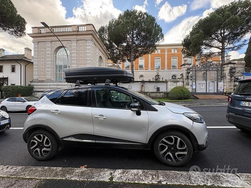 Usata Renault Captur 90 CV (66 kW) 2014 Grigio SUV
