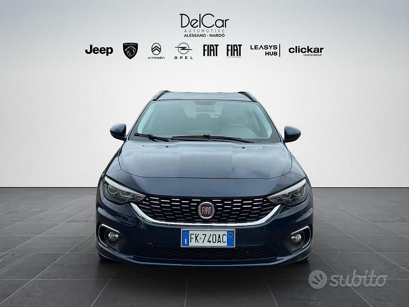 Usata Fiat Tipo Lounge 120 CV (88 kW) 2017 Blu/azzurro Station wagon