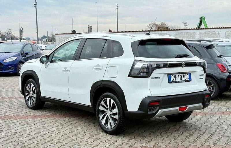 Usata Suzuki SX4 S-Cross 129 CV (94 kW) 2024 Bianco SUV