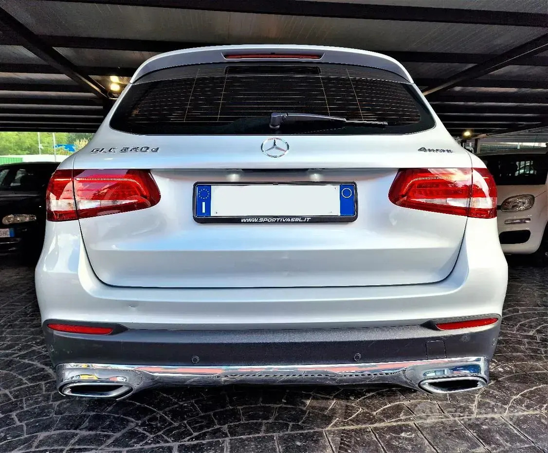 Usata Mercedes GLC220 Business 170 CV (125 kW) 2017 Grigio SUV
