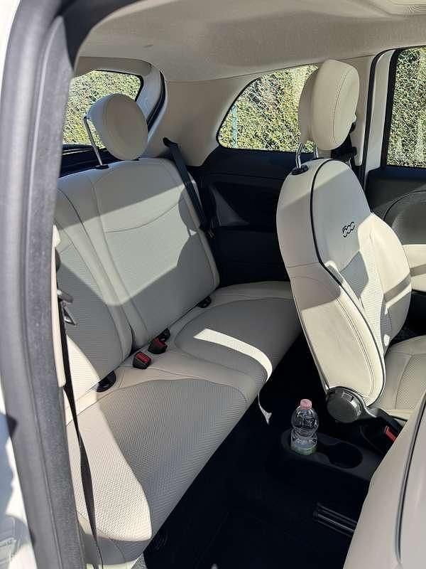 Usata Fiat 500 Dolcevita 69 CV (50 kW) 2022 Bianco Utilitaria