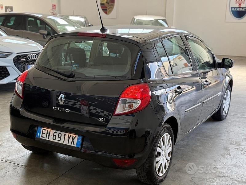 Usata Renault Clio IV 90 CV (66 kW) 2012 Nero Berlina