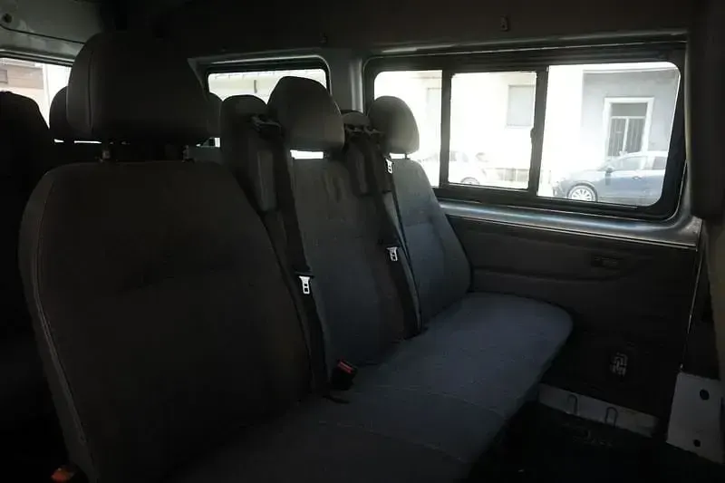 Usata Ford 300 124 CV (91 kW) 2002 Argento Monovolume