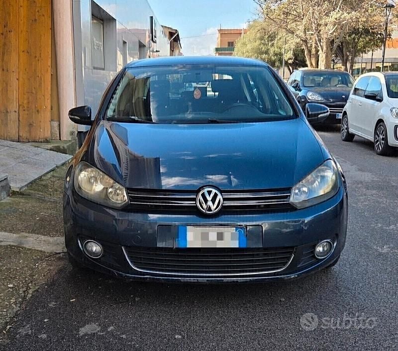 Usata VW Golf VI 104 CV (76 kW) 2011 Grigio Utilitaria