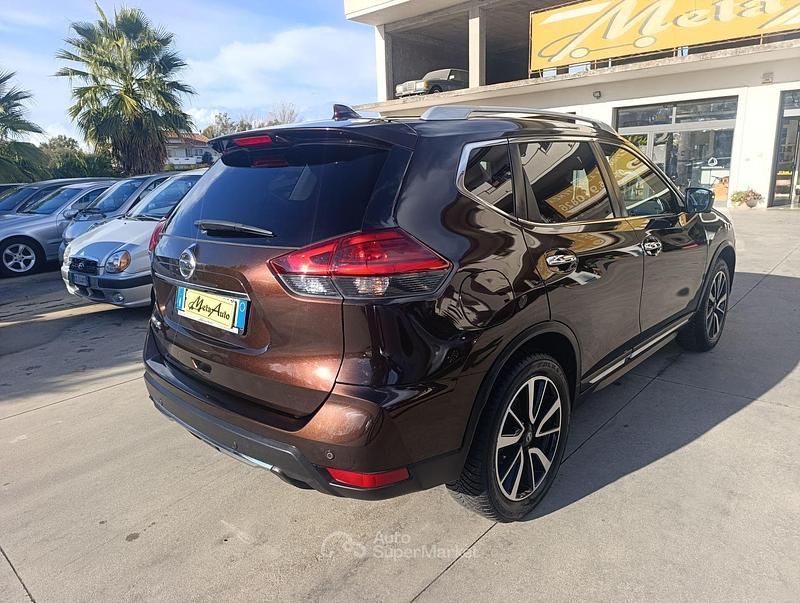Usata Nissan X-Trail 150 CV (110 kW) 2020 Marrone SUV