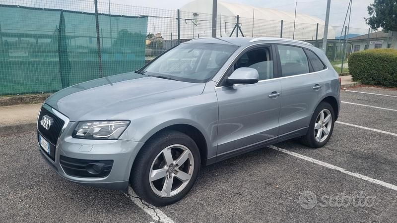Usata Audi Q5 240 CV (176 kW) 2009 Grigio SUV