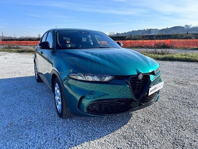 Usata Alfa Romeo Tonale Sprint 131 CV (96 kW) 2023 Verde montreal SUV