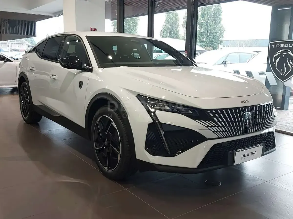 Nuova Peugeot 408 GTi 136 CV (100 kW) 2026 Bianco okenite  metallizzato SUV