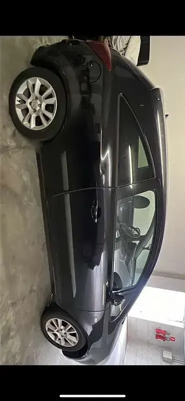 Usata Opel Corsa Enjoy 75 CV (55 kW) 2009 Utilitaria