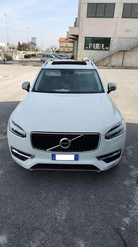 Bianco Usata 2017 Volvo XC90 Business Edition SUV | 29.500 € (Buon prezzo) - Immagine 1/4