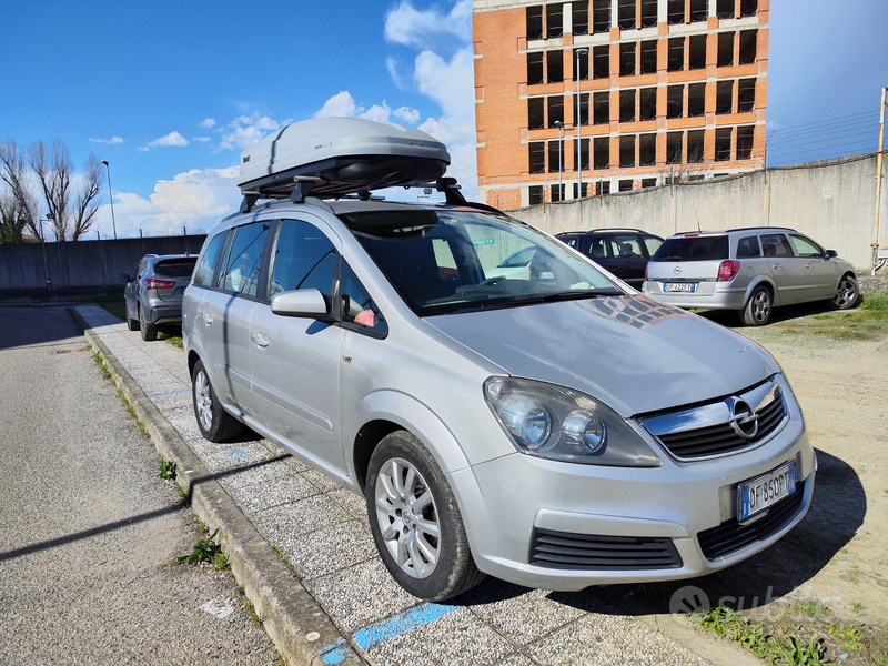 Usato 2007 Opel Zafira 1.6 CNG_Hybrid (5.000 €)