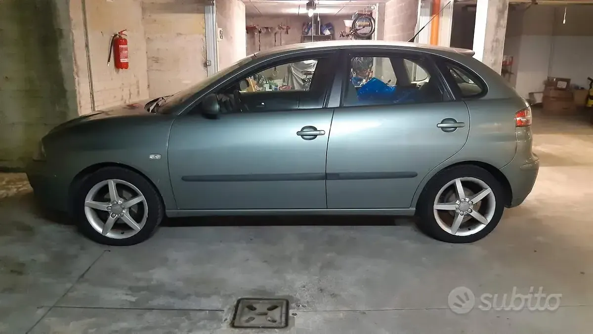 Usata Seat Ibiza 75 CV (55 kW) 2002 Utilitaria