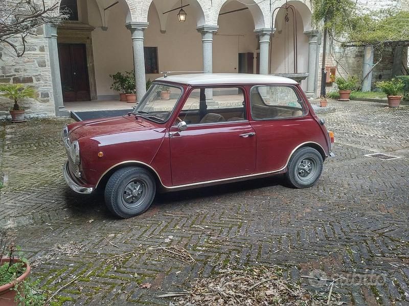 Usata Mini Cooper 63 CV (46 kW) 1970 Rosso Utilitaria