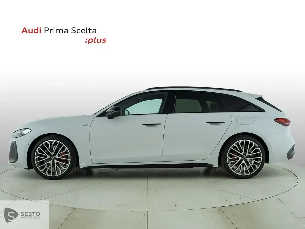 Nuova Audi A5 S-Line 299 CV (219 kW) 2026 Bianco Station wagon