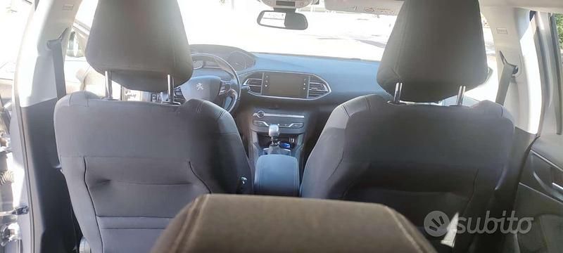 Grigio Usata 2019 Peugeot 308 SW Allure Station wagon | 7700 € (Super prezzo) - Immagine 1/3