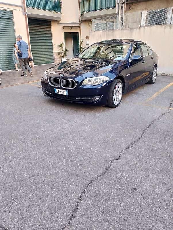 Usata BMW 530 245 CV (180 kW) 2010 Nero Berlina