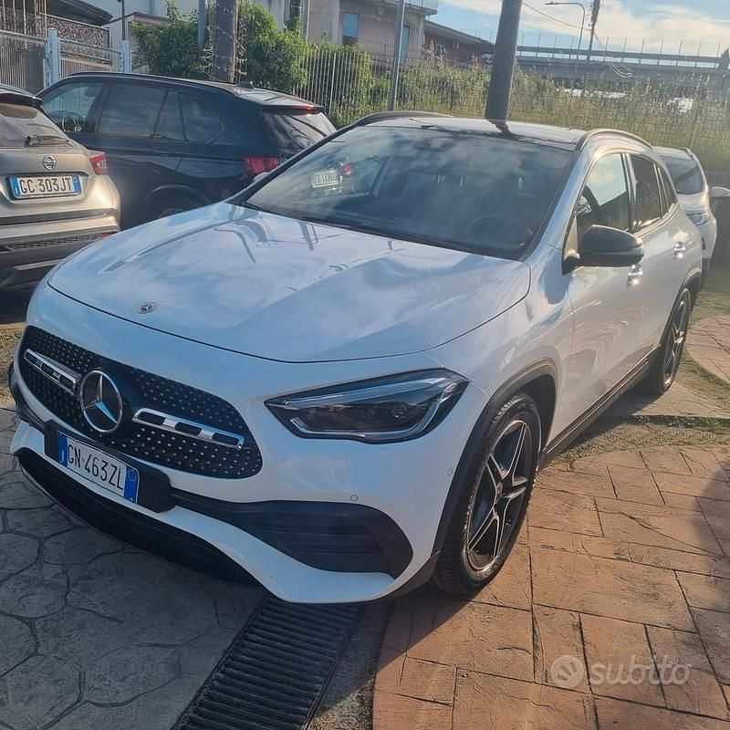 Usata Mercedes GLA220 Premium 190 CV (139 kW) 2020 Bianco SUV