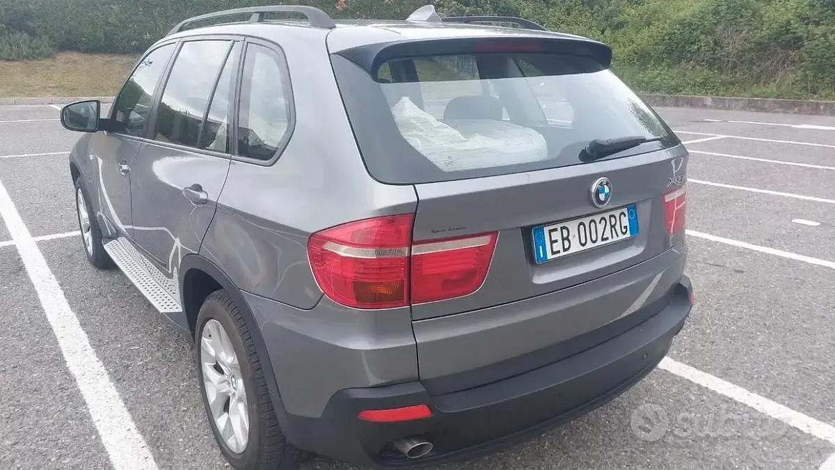 Usata BMW X5 235 CV (172 kW) 2007 Grigio SUV