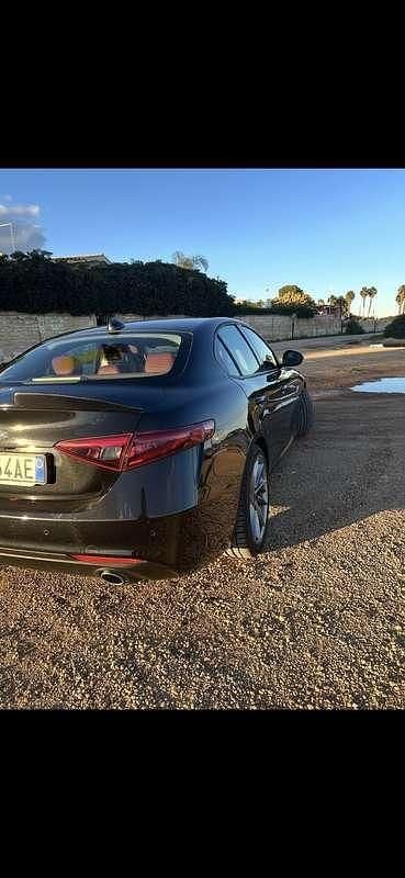 Usata Alfa Romeo Giulia Business 179 CV (131 kW) 2017 Berlina