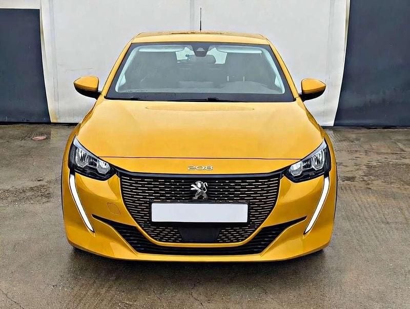 Usata Peugeot e-208 Active 100 kW (136 CV) 2020 Utilitaria