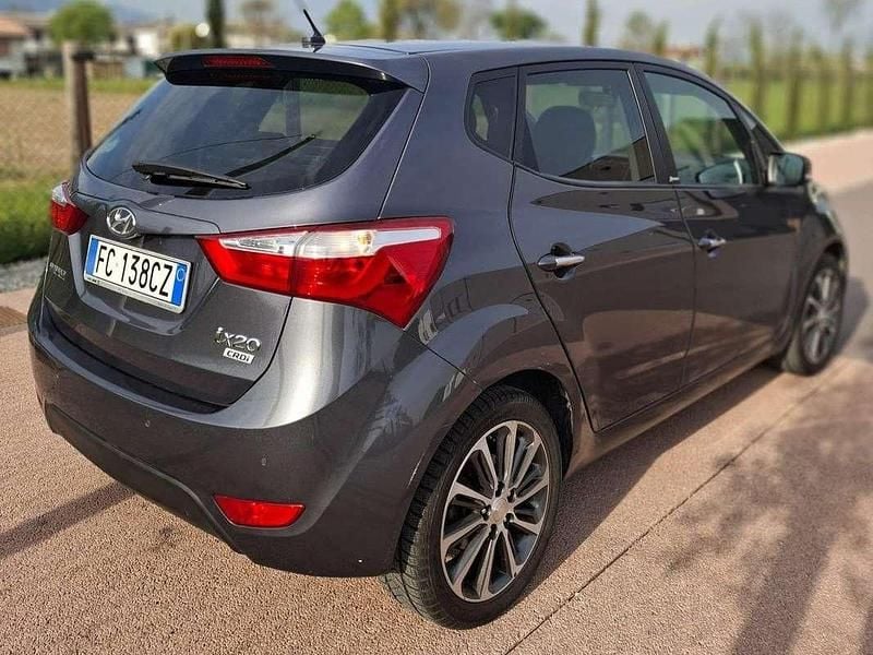 Occasion Hyundai ix20 122 PK (89 kW) 2015 Grijs Hatchback