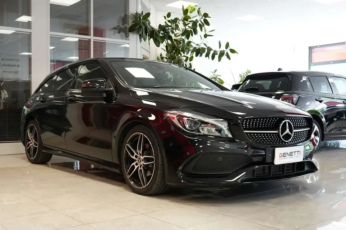 Usata Mercedes CLA200 Shooting Brake AMG line 156 CV (114 kW) 2019 Nero Station wagon