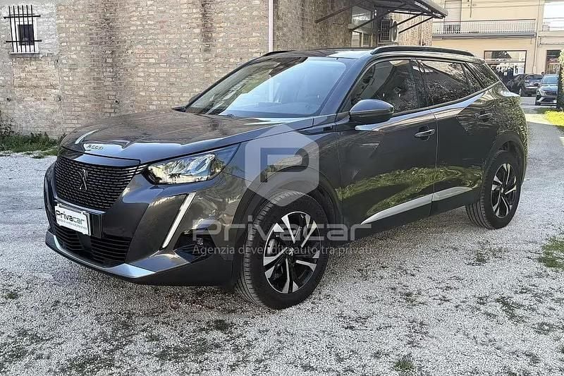 Usata Peugeot 2008 Allure 110 CV (80 kW) 2021 Grigio SUV