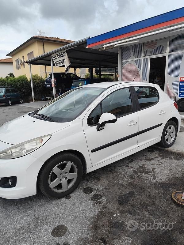 Usata Peugeot 207 88 CV (64 kW) 2010 Bianco Berlina