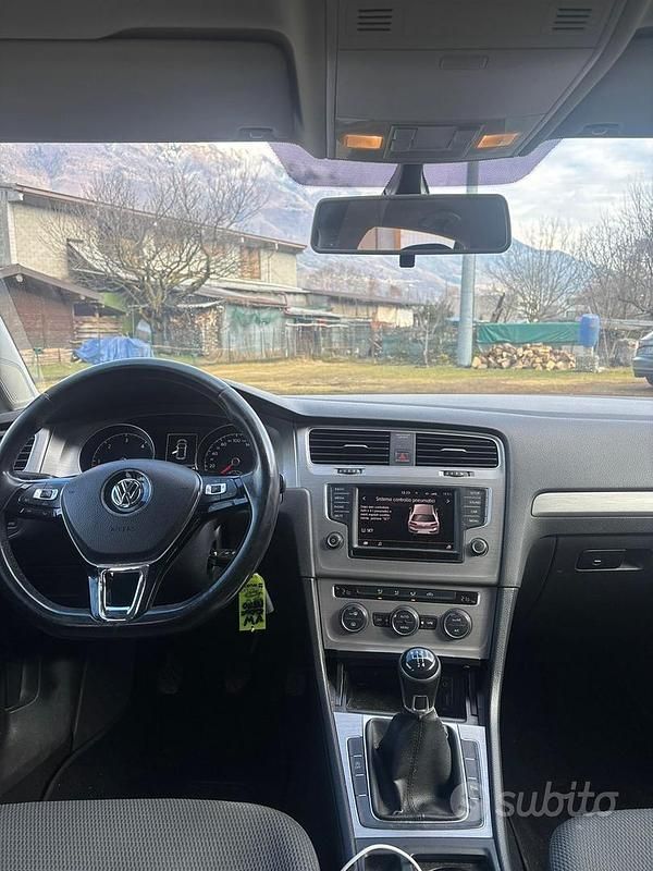 Usata VW Golf VII 110 CV (80 kW) 2016 Nero Berlina