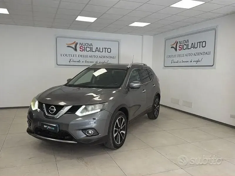 Usata Nissan X-Trail 131 CV (96 kW) 2016 Grigio SUV