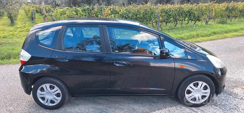 Usata Honda Jazz 90 CV (66 kW) 2010 Utilitaria