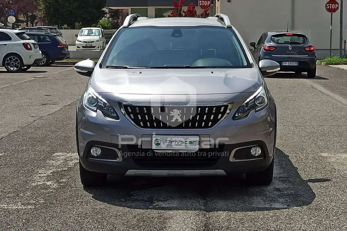Usata Peugeot 2008 Allure 99 CV (72 kW) 2018 Grigio SUV