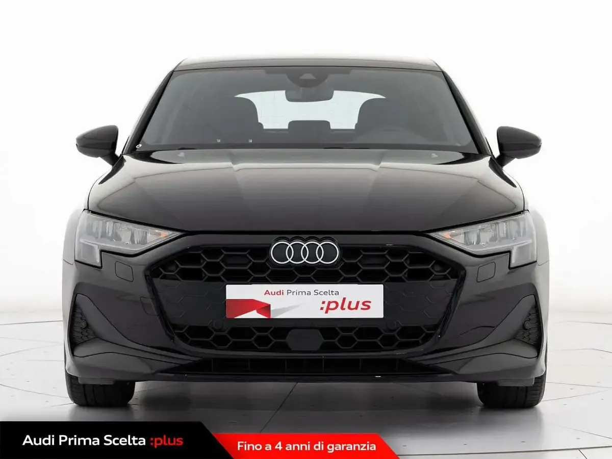 Usata Audi A3 Business 150 CV (110 kW) 2025 Nero Berlina