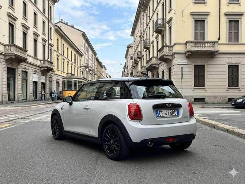 Usata Mini Cooper Hype 136 CV (100 kW) 2021 Argento Utilitaria