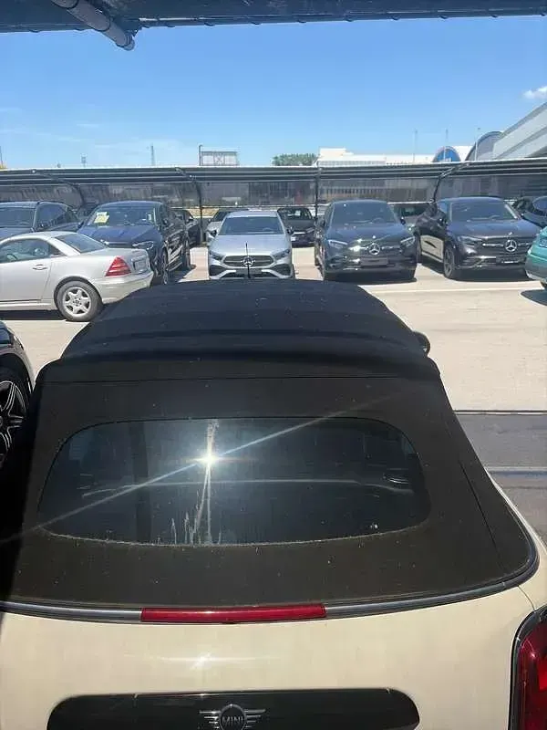 Usata Mini Cooper Cabriolet Classic 136 CV (100 kW) 2021 Beige Cabrio