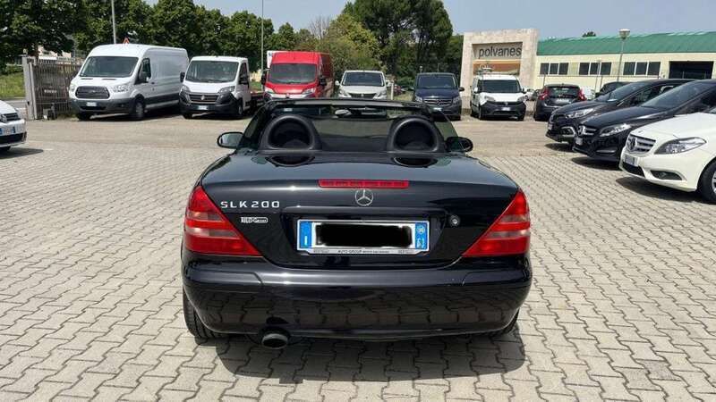Usata Mercedes SLK200 192 CV (141 kW) 2000 Nero Cabrio