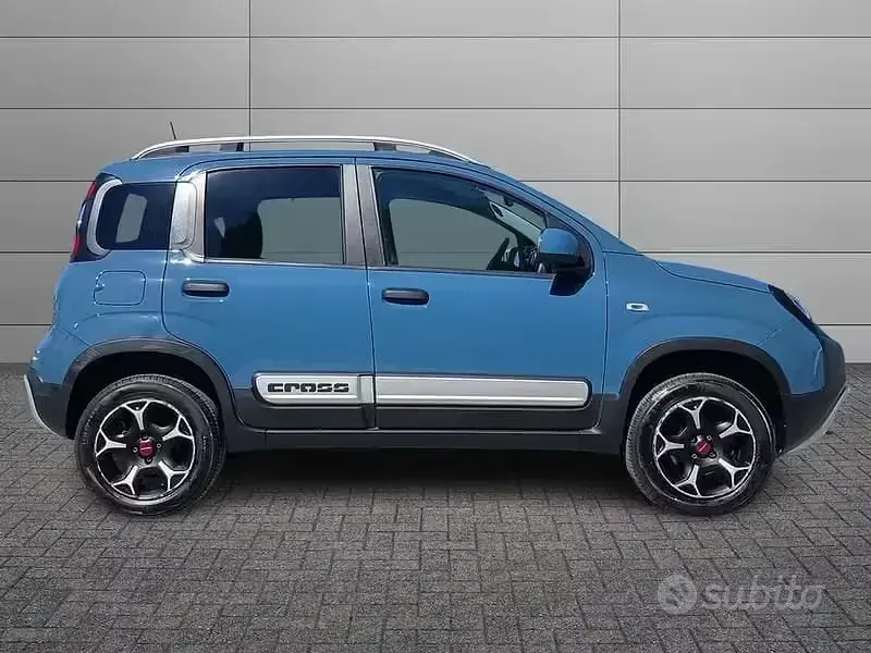 Usata Fiat Panda Cross Cross 86 CV (63 kW) 2021 Blu Utilitaria