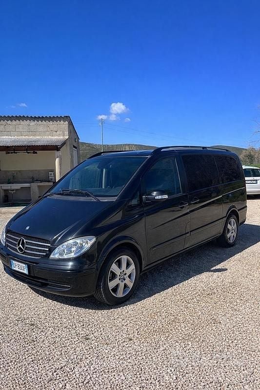 Usata Mercedes Viano 204 CV (150 kW) 2008 Nero Monovolume