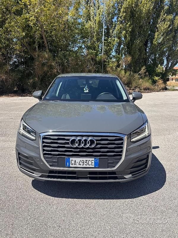 Usata Audi Q2 150 CV (110 kW) 2020 Grigio SUV
