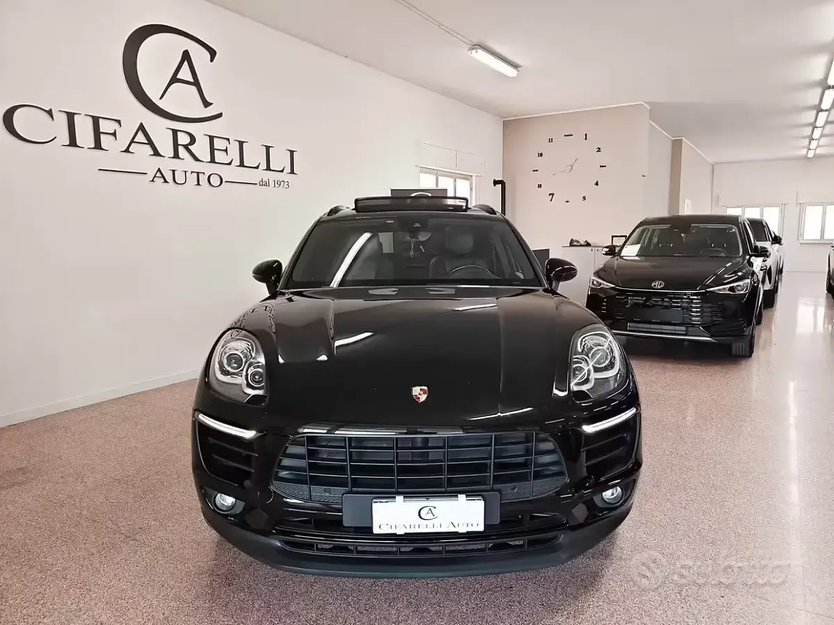 Usata Porsche Macan 250 CV (183 kW) 2017 Nero SUV