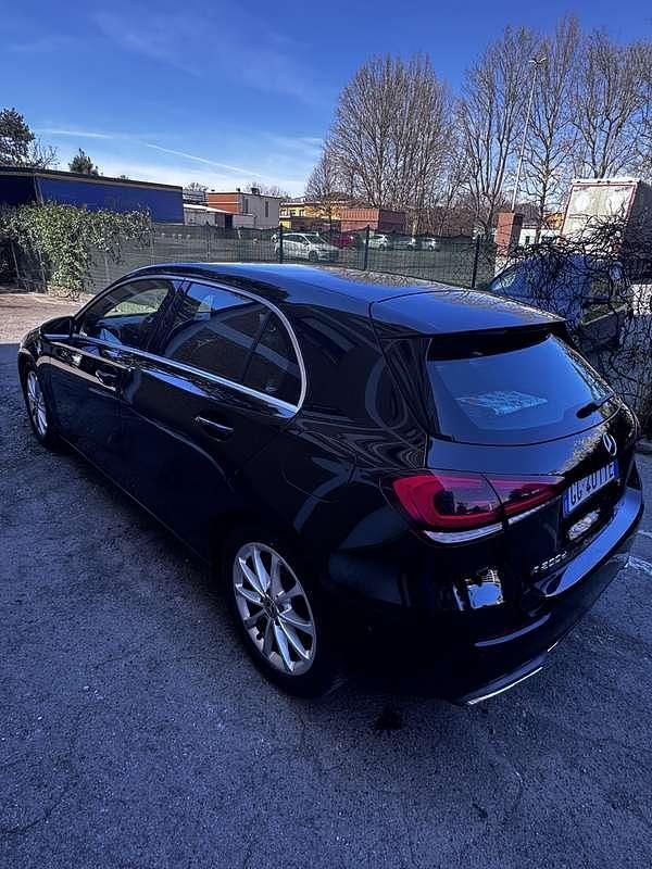 Usata Mercedes A200 Business 150 CV (110 kW) 2020 Berlina
